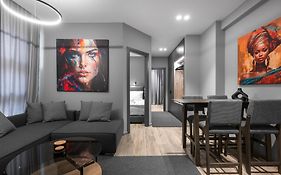 No9, Chic & Modern 2Bdr Apartment In The Centre Of Thessaloniki